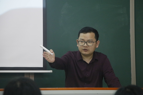 马克思主义学院思政2102班 青春在奋斗中绽放(8) 马克思主义学院思政2102班 青春在奋斗中绽放(8)