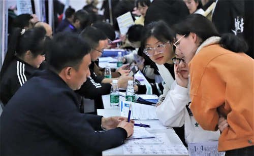 星空app官网：2800个岗位“职”等你来