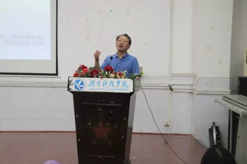 mmexport1525792859944