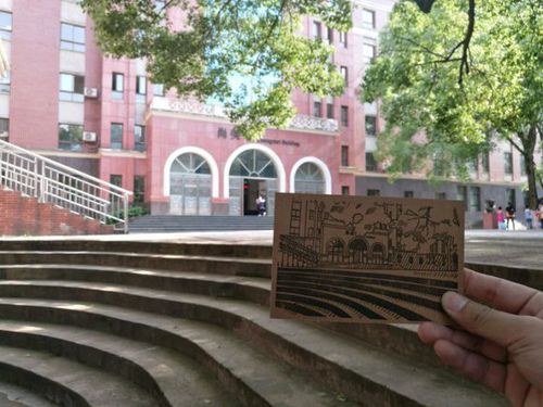 2f92b8de9c82d158c0eae6a68a0a19d8bd3e42dc